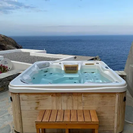 Sunrise Stone With Jacuzzi By Neuvel فيلة *