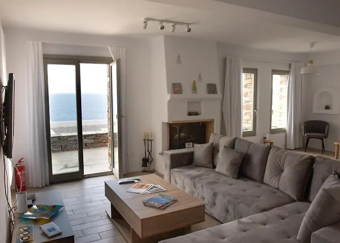 Sunrise Stone With Jacuzzi By Neuvel Villa *