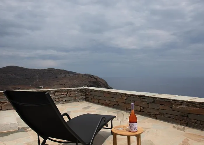 Villa Sunrise Stone With Jacuzzi By Neuvel