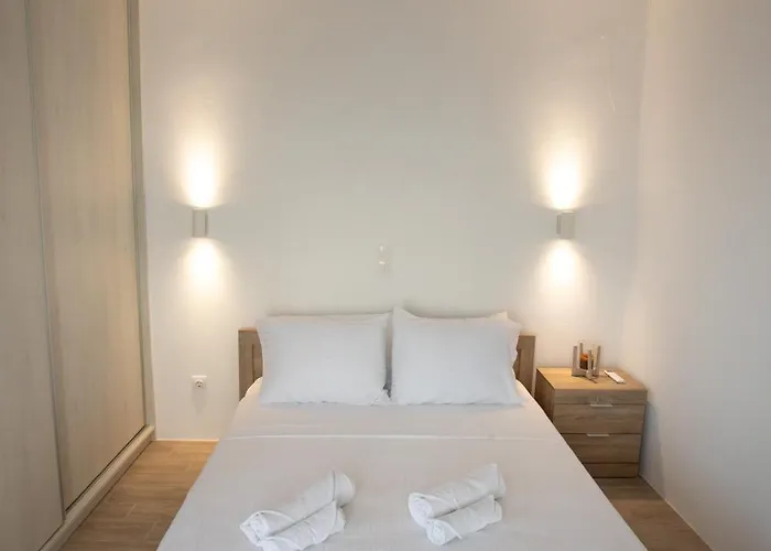 Sunrise Stone With Jacuzzi By Neuvel *